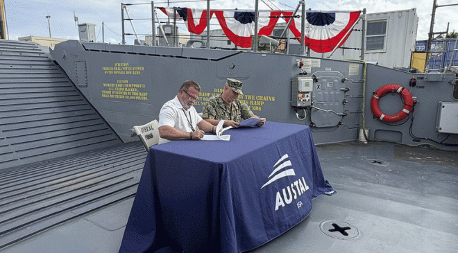 Austal USA Delivers LCU 1710 to US Navy